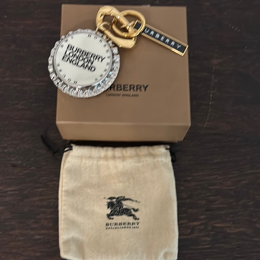 Burberry bottlecap keychain. New with box and tags.